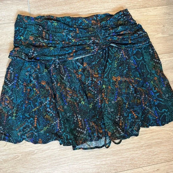 Free People- Multicolor Snake Print Mini Skirt with Ruching - Picture 2 of 8